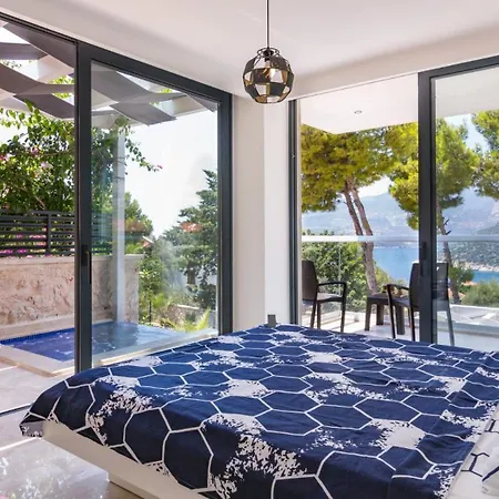 Kalamar Bay Luxury - Private Pool -2 Minutes To The *
