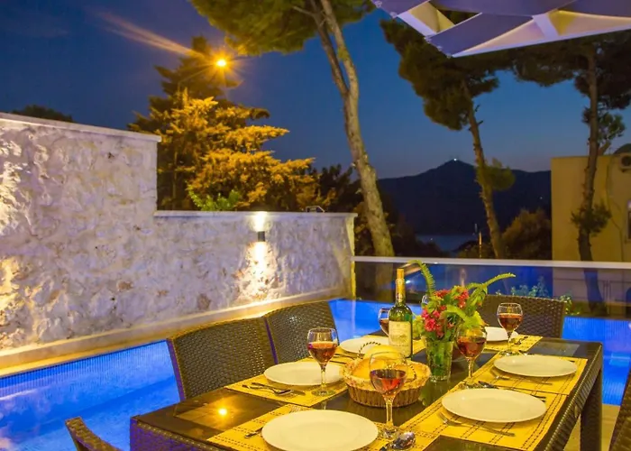 Kalamar Bay Luxury - Private Pool -2 Minutes To The