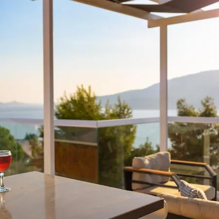 Villa Kalamar Bay Luxury - Private Pool -2 Minutes To The