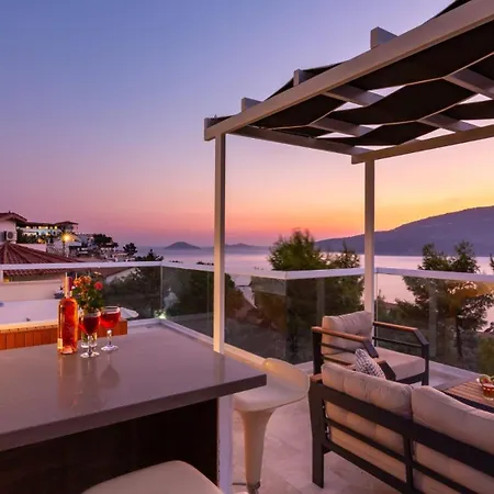 Kalamar Bay Luxury - Private Pool -2 Minutes To The Villa Kalkan