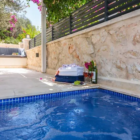 Kalamar Bay Luxury - Private Pool -2 Minutes To The Villa